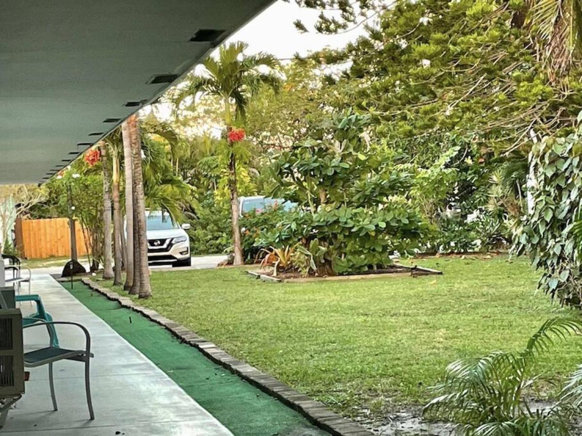 Just Off Wilton Drive Apt 8 Fort Lauderdale Bagian luar foto