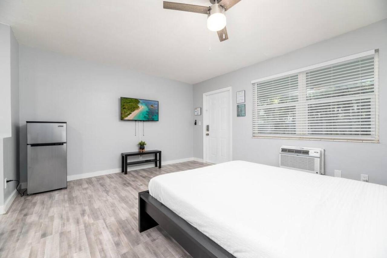 Just Off Wilton Drive Apt 8 Fort Lauderdale Bagian luar foto