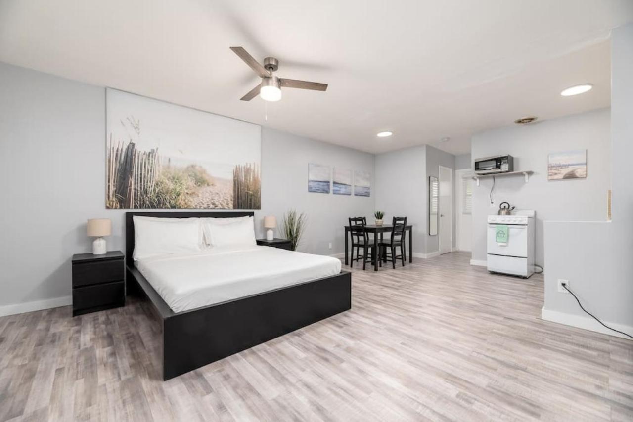 Just Off Wilton Drive Apt 8 Fort Lauderdale Bagian luar foto